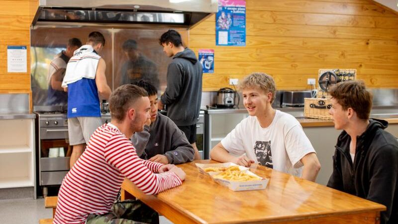 communal-kitchen